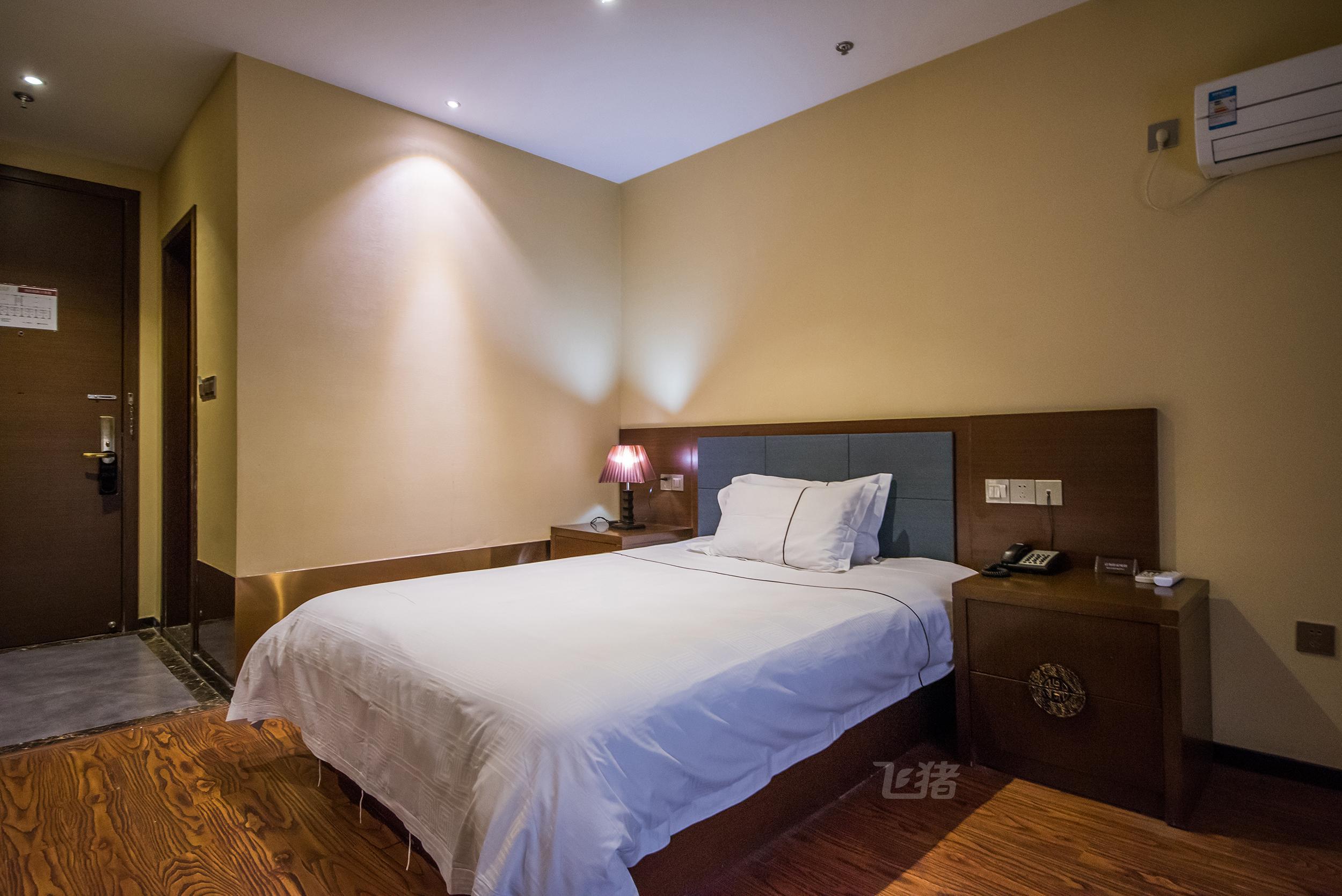 董方卓:早就说曼联能进前四 讽刺者欠我一个键盘|爱游戏(ayx)中国官方网站(图5) ayx官方网站