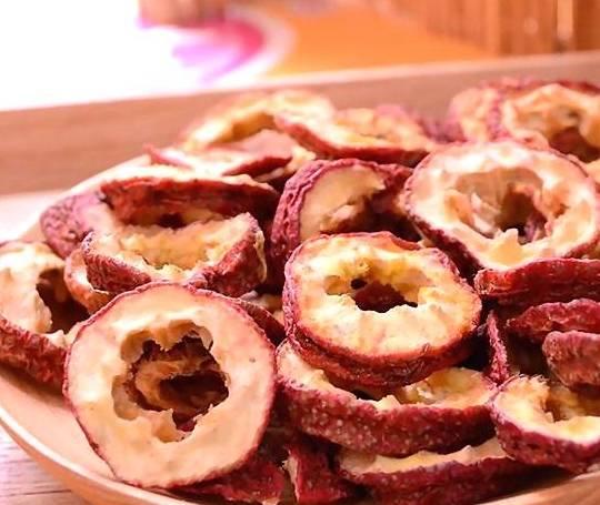 3种食物 女人喝水时加一点 排毒养颜 腰围轻松瘦一圈【爱游戏(ayx)中国官方网站】(图5)
3种食物 女人喝水时加一点 排毒养颜 腰围轻松瘦一圈【爱游戏(ayx)中国官方网站】(图5)