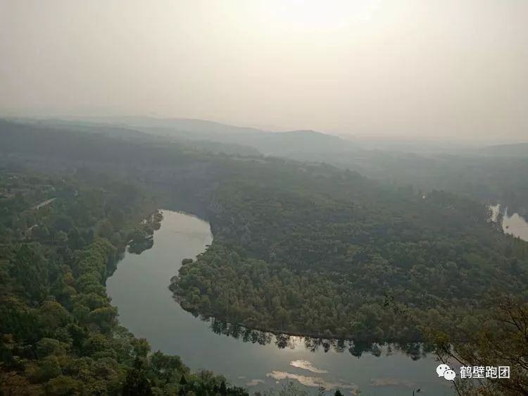 
忻州：交警查扣24辆摩托车！市区禁行摩托车！‘爱游戏（ayx）中国官方网站’