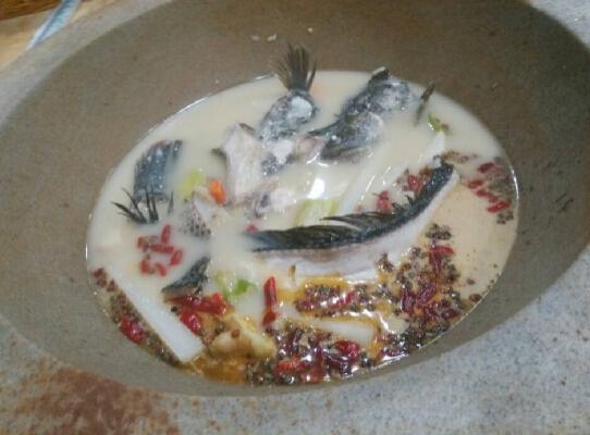 忻州:交警查扣24辆摩托车!市区禁行摩托车!‘爱游戏(ayx)中国官方网站’(图5) ayx官方网站