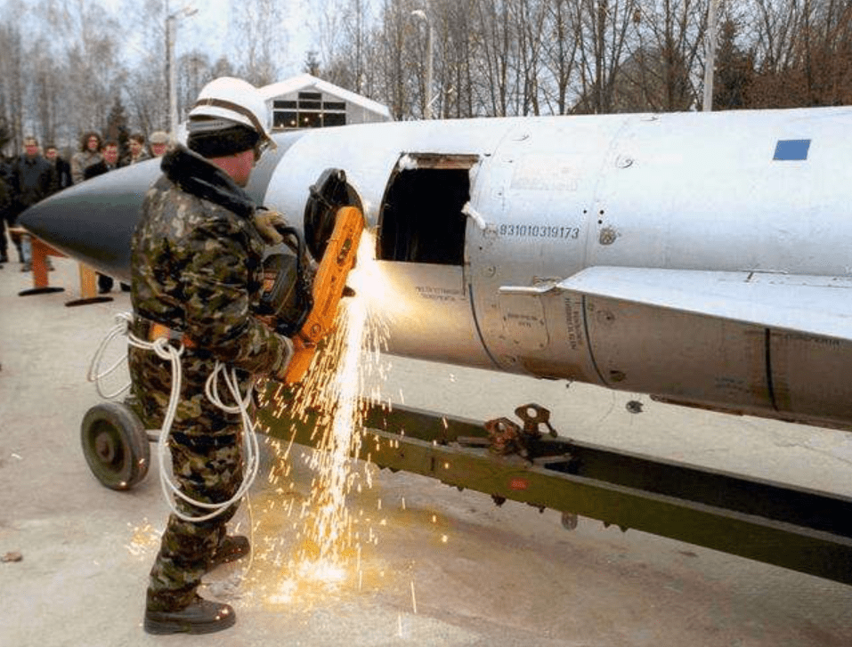 
如果乌克兰没有销毁核武器 现在国家有多强大呢？“爱游戏（ayx）中国官方网站”(图4)