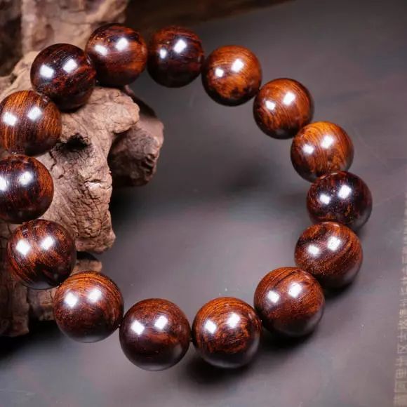 ayx官网-杜加里:巴黎是晋级热门;穆里尼奥有能力摆三辆大巴(图3) ayx官网