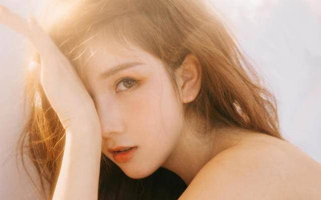 有这些体现的女人 才是真正高情商的女人【爱游戏(ayx)中国官方网站】(图3)
有这些体现的女人 才是真正高情商的女人【爱游戏(ayx)中国官方网站】(图3)