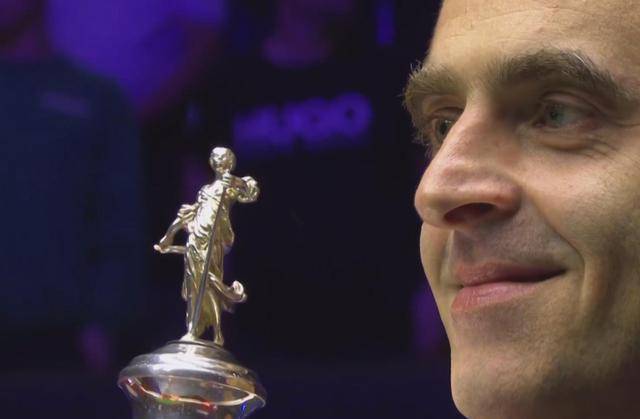 2020年斯诺克世锦赛奥沙利文188威尔逊捧第六座世锦赛冠军奖杯_ayx官方网站(图3)
2020年斯诺克世锦赛奥沙利文188威尔逊捧第六座世锦赛冠军奖杯_ayx官方网站(图3)