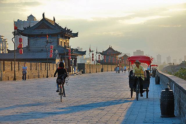 爱游戏(ayx)中国官方网站-姚明高瞻远瞩,为男篮布局8~10年,又想为中国体育解决最担忧问题(图1) ayx官方网站