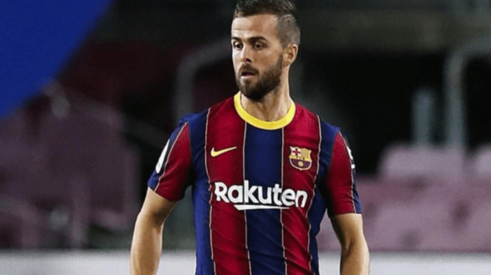 
巴萨欧冠首发11人浮现！梅西领衔无锋阵 1.2亿先生或成替补‘ayx官方网站’(图6)