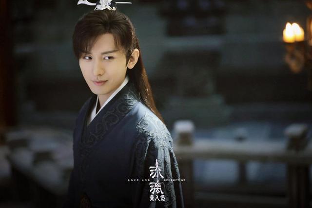 【爱游戏（ayx）中国官方网站】
8月电视剧演员指数 杨紫名次直线下滑 鹿晗第2 榜首实至名归(图8)