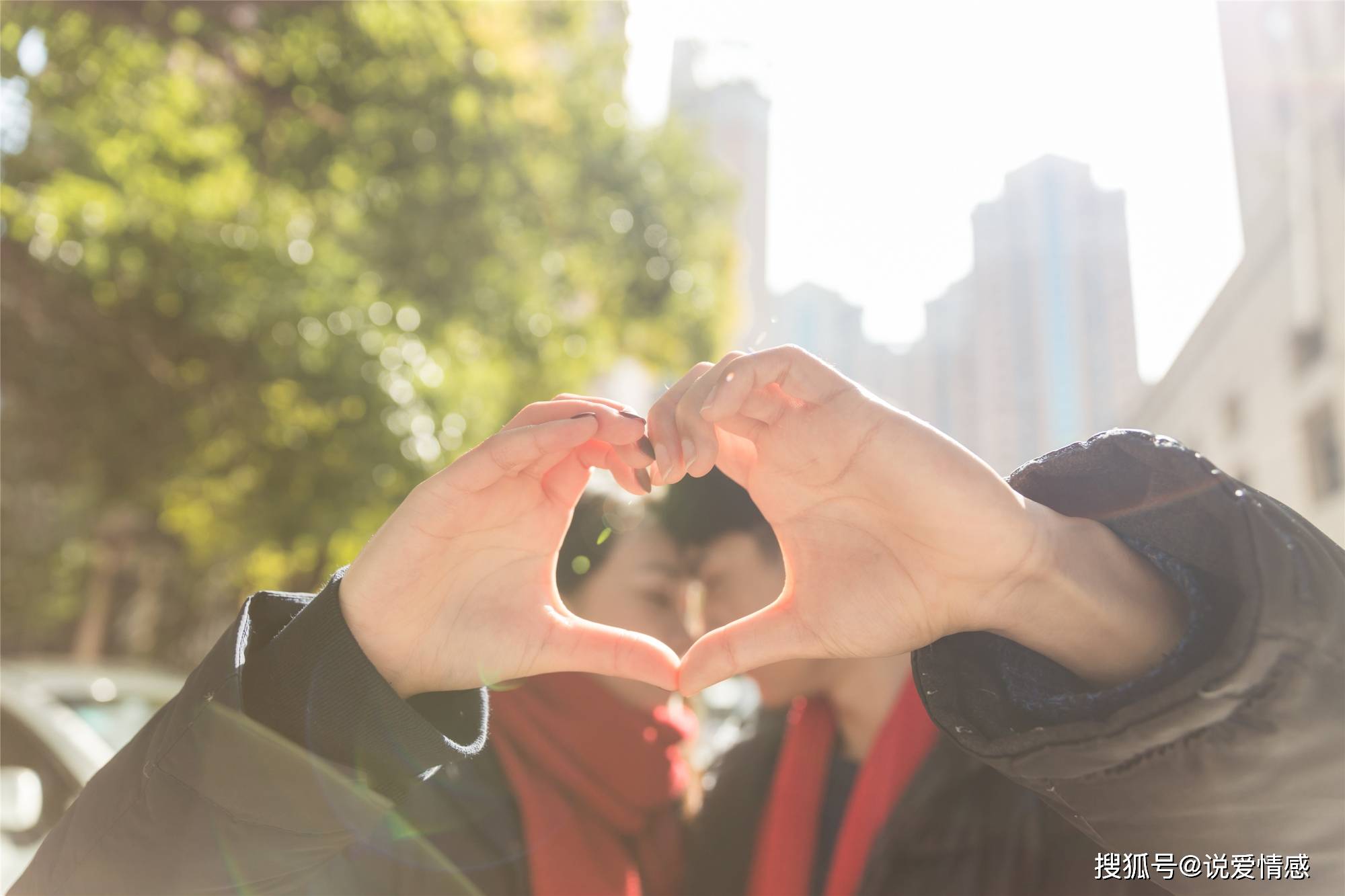 ayx官方网站|
一个女人对于男子来说 真正的吸引力是 可以满足他的“需求”(图4) ayx官方网站|
一个女人对于男子来说 真正的吸引力是 可以满足他的“需求”(图4)