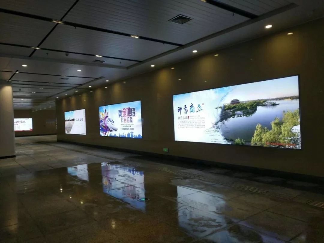 ayx官网-
盘货:历届欧洲金童奖得主 有的笑傲足坛 有的成足坛笑料(图2) 爱游戏(ayx)中国官方网站