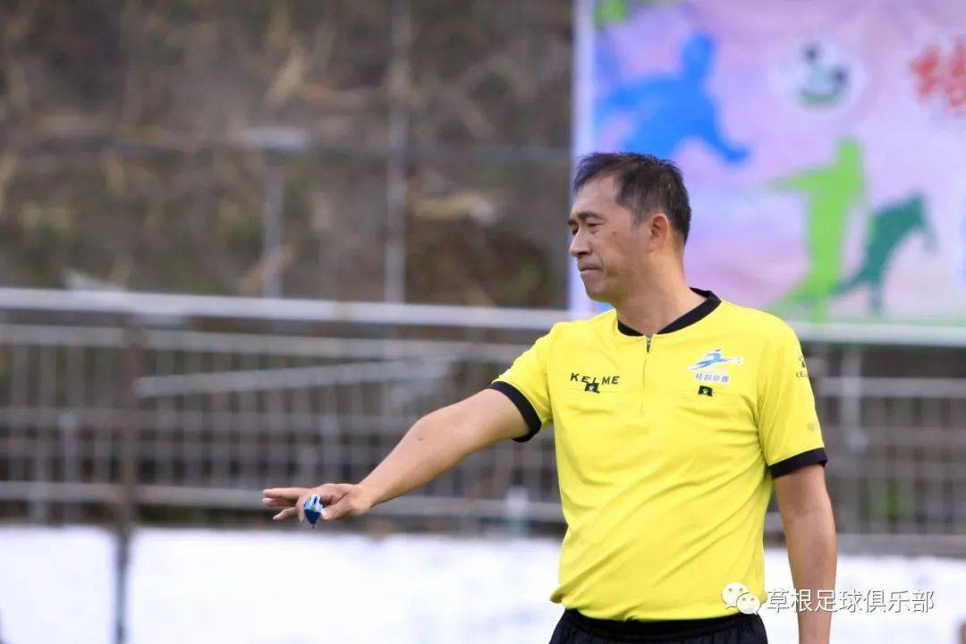 ayx官方网站-
梧州市草根快乐足球联赛2020(图15)