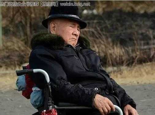 中国成都国际名校赛艇挑战赛 赛艇龙舟同场竞技“ayx官网”