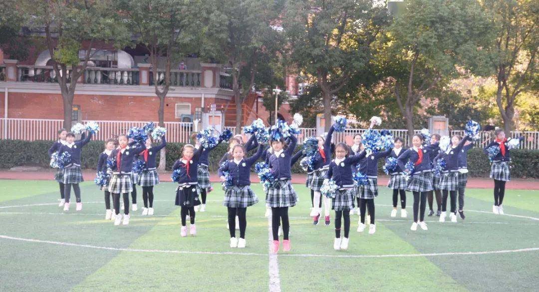 
【童话故事】绿茵点亮梦想 激情挥洒青春 ——建邺实验小学乐成举行第二届“蜗牛杯”班级足球联赛决赛和颁奖仪式【ayx官方网站】(图7)