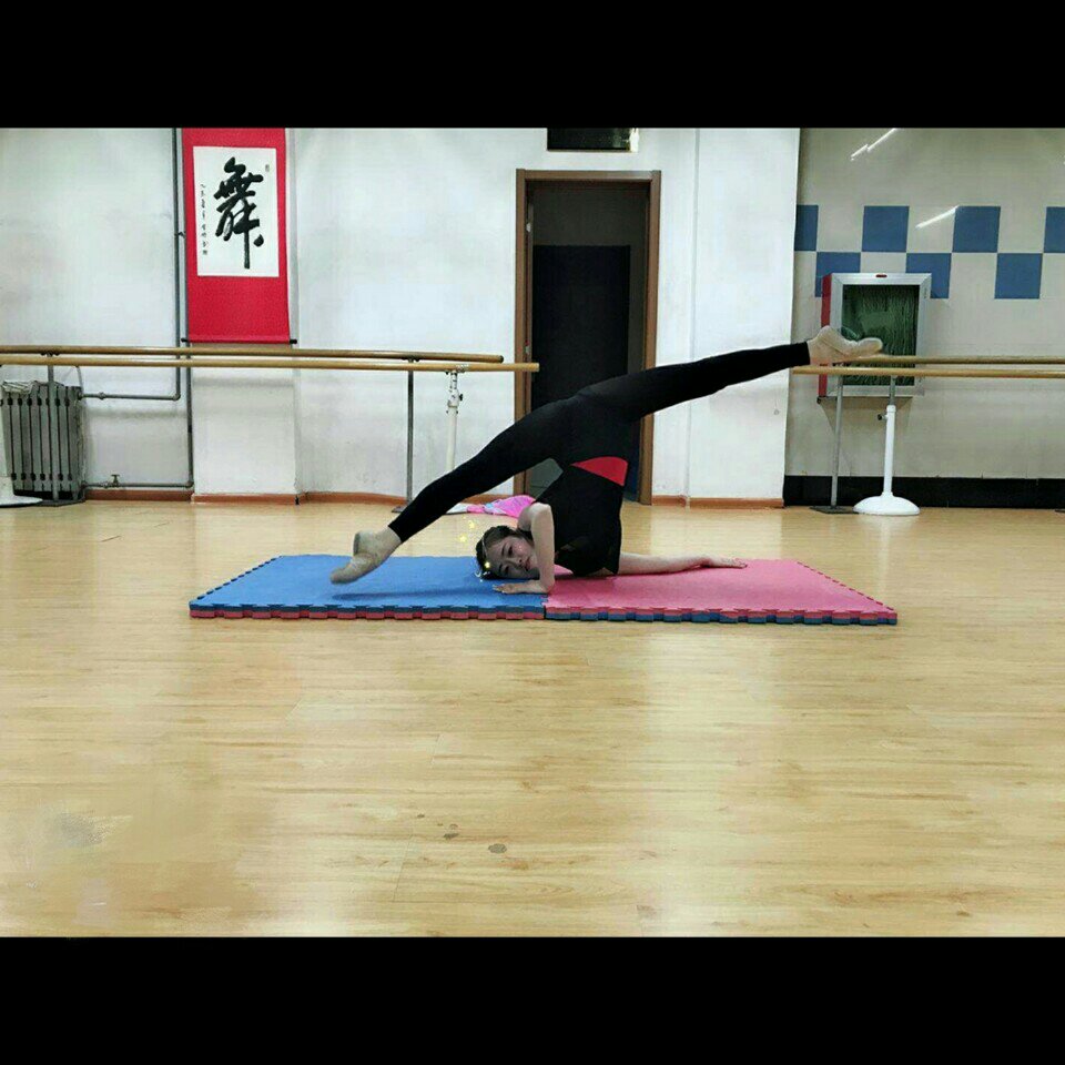 爱游戏(ayx)中国官方网站|武汉大学环境法研究所与山西省高院举行环境资源审判座谈会(图2) 爱游戏(ayx)中国官方网站