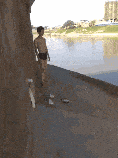 ayx官方网站：
兄弟 难怪你已经几年没有更新作品了呢 这个是基础原因吗？(图13)